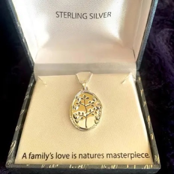 NWT sterling silver family tree pendant - Picture 6 of 9